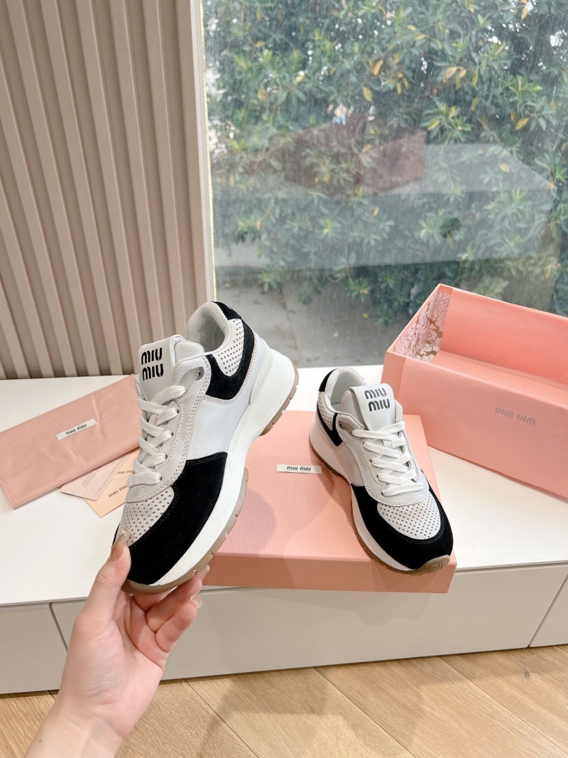 Miu Miu Casual Shoes